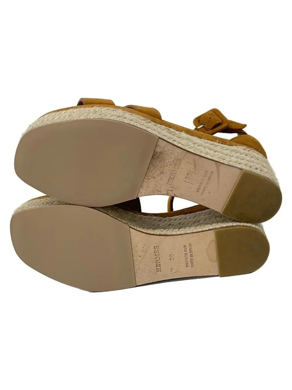 Hermes category pumps